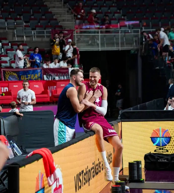 拉脱维亚篮协:为请东契奇来打比赛 报销了他们路费